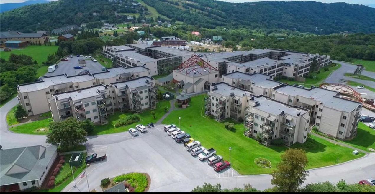 Adventure Awaits Aparthotel Beech Mountain Exterior photo