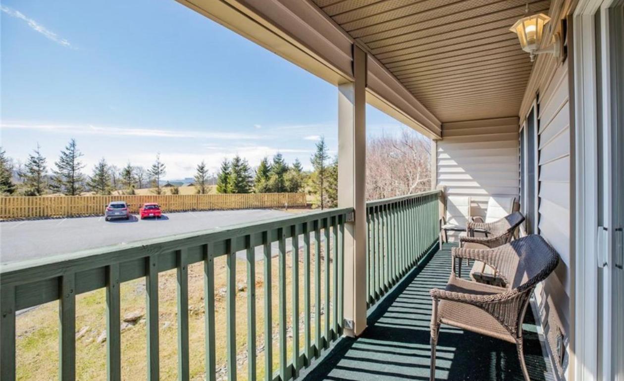 Adventure Awaits Aparthotel Beech Mountain Exterior photo